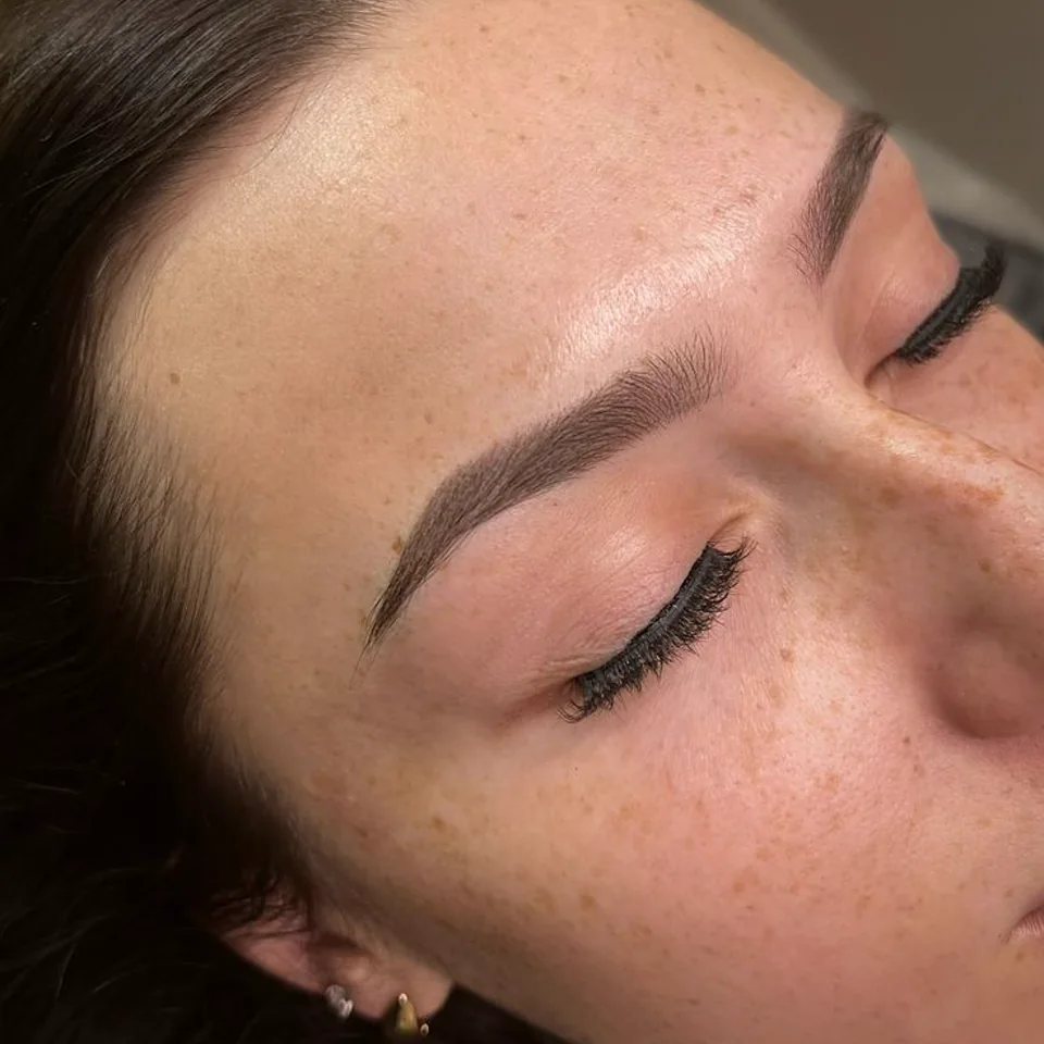 Брови и ламинирование